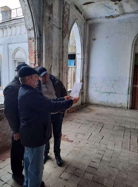 Вчора до нашого маєтку завітали